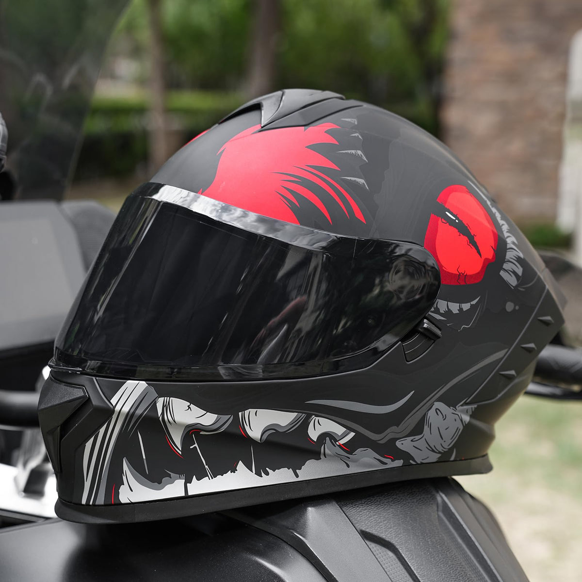 Full Face Dual Visor Motorcycle Helmet V5808