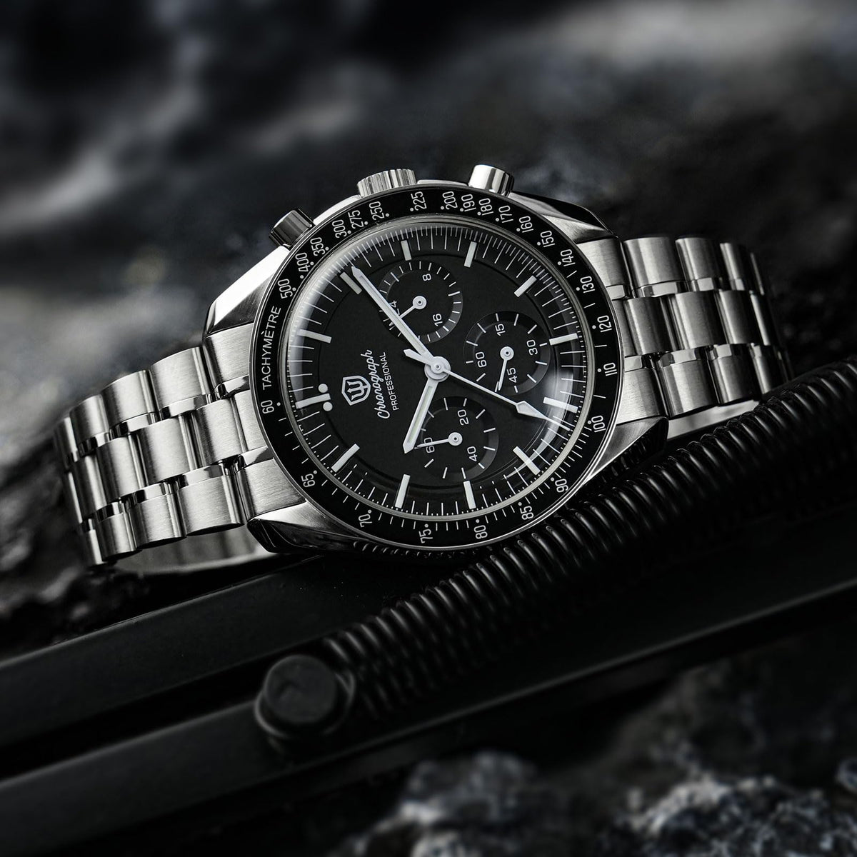 39mm Chronograph Watch T18287