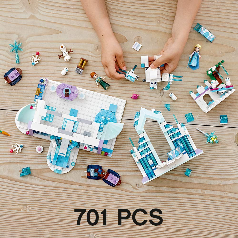 Building Kit with Mini Dolls, 701 Pieces A45315